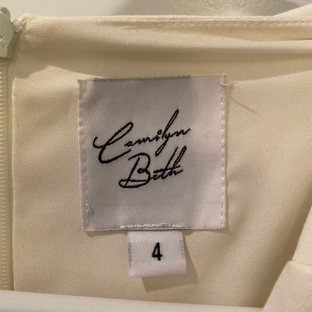 Camilyn Beth | Nellie Dress | Ivory | Size 4 - Picture 6 of 6